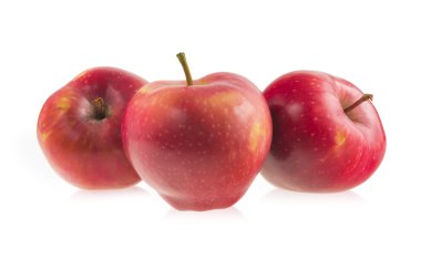 üç kırmızı elma