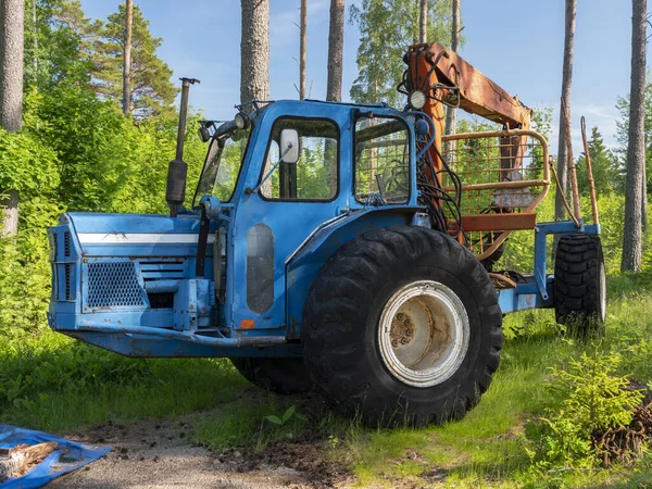 Tractor Tala Árboles Máquina Tala Forestal Una Máquina Antigua Para —  Fotos de Stock