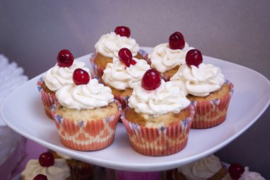 çörek bir plaka üzerinde