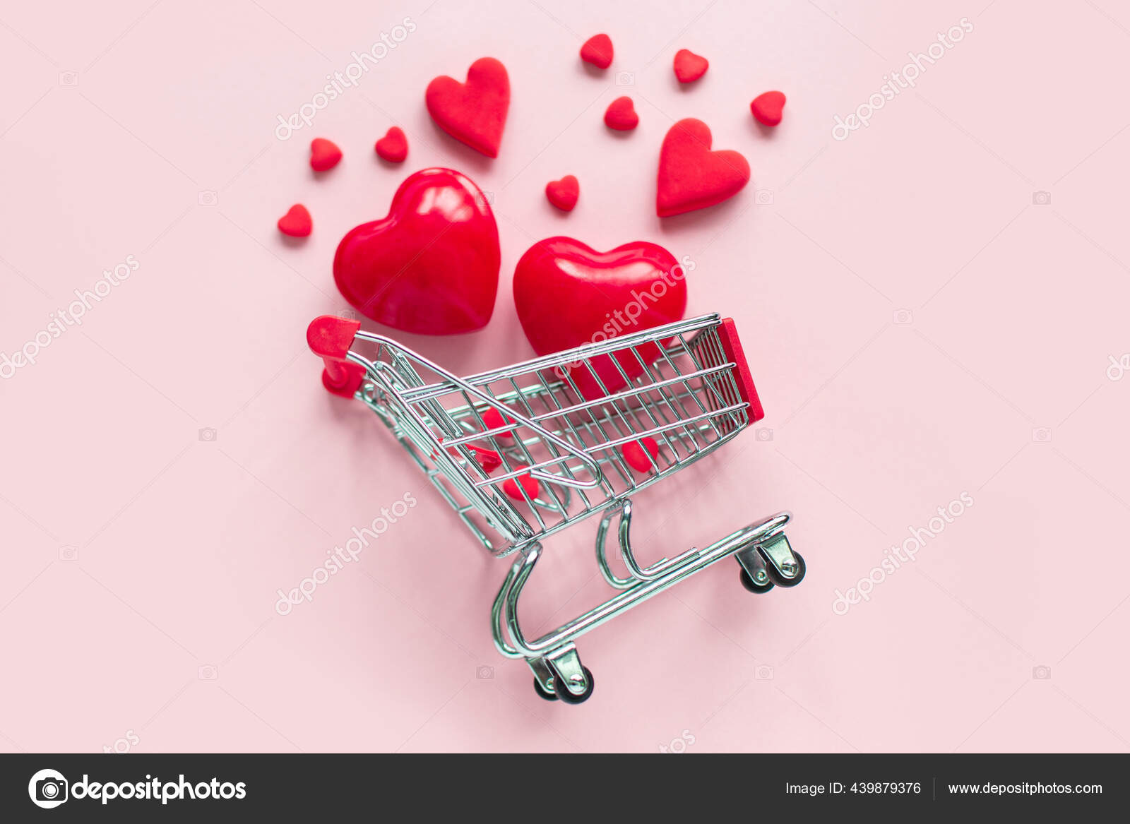 Valentine's Day Online Shopping Shopping Cart Hearts Pink Background  Romantic Stock Photo by ©MaryPoly 439879376