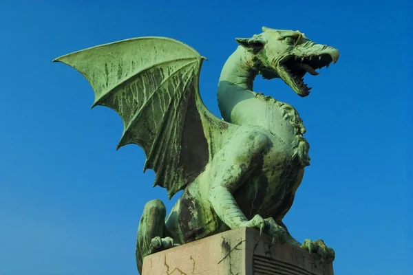 Dragon Köprüsü