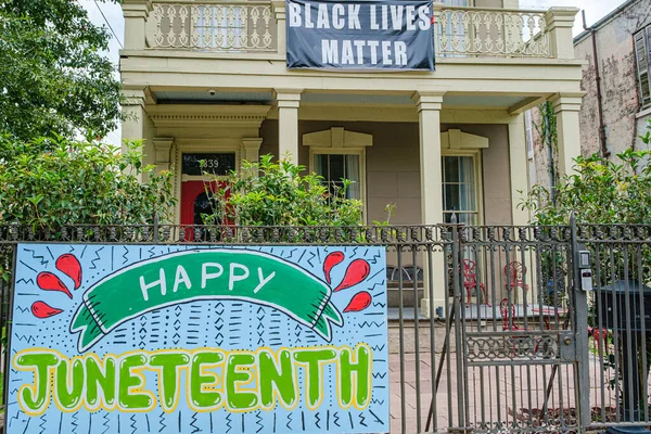 New Orleans Juin 2020 Black Lives Matter Happy Juneteenth Panneaux — Photo