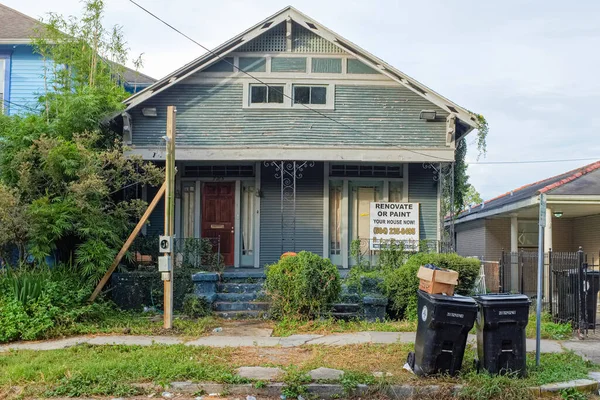 New Orleans Usa September 2020 House Need Repair Paint Job — 图库照片