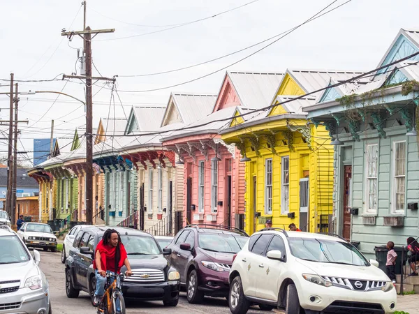Nuevos Orleans Marzo 2015 Fila Coloridas Casas Escopetas Barrio Central — Foto de Stock