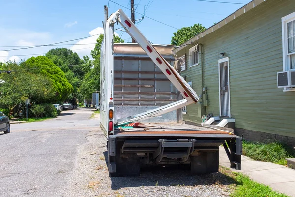 New Orleans Usa June 2021 Severely Damaged Box Truck Top — Stockfoto