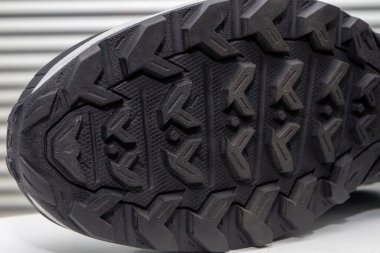 Lastik tabanlı bir iplik.