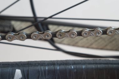 10 vitesli bisiklet zinciri.