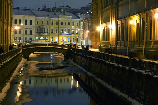 River Reflective Lanterns Buildings Winter Evening — Stock Photo, Image