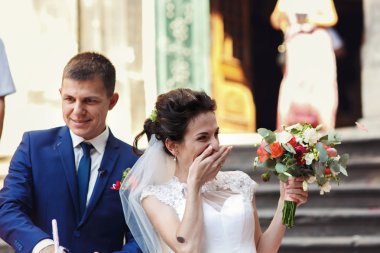 Yeni evli gelin ve damat