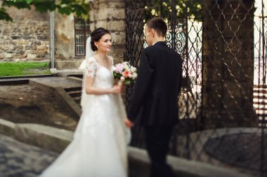 romantik yeni evli çift