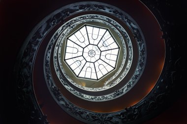 Vatikan Müzesi Roma İtalya giderek merdiven