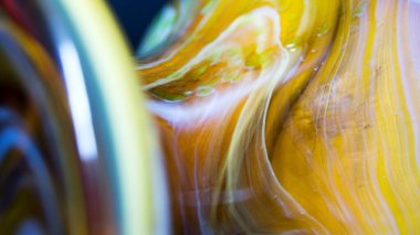 Soyut yarıçember beyaz yeşil renk