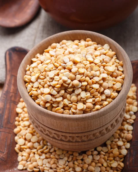 sarı ayrılmış bezelyeler