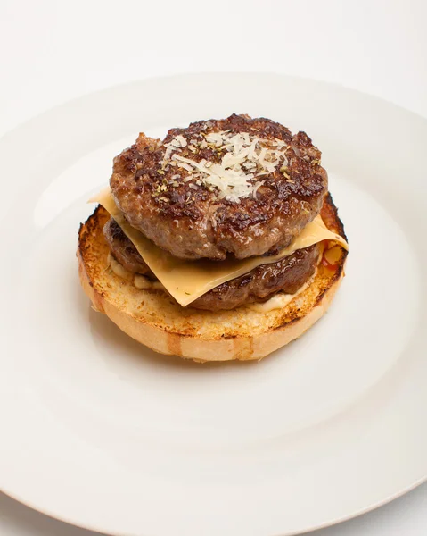 Hamburger with cheese — Stock Photo, Image