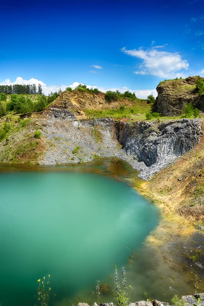 The emerald lake of Racos, Brasov county, Romania — 스톡 사진