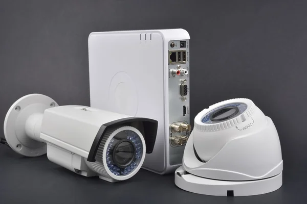 Digital Video Recorder and video surveillance camera