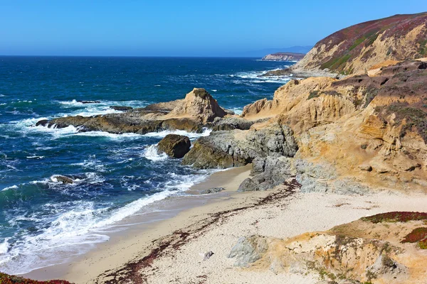 Vista panorámica de la línea costera del Pacífico, California, EE.UU. . — Foto de Stock