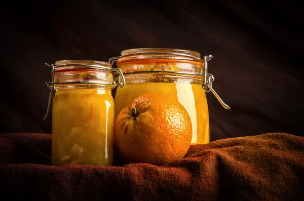 Orange mango marmalade — Stock Photo, Image