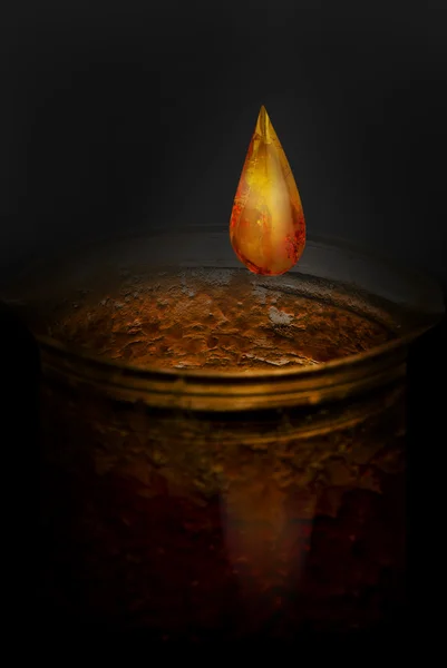 Rim of the jar with crystallized honey and honey drop — Stock Photo, Image
