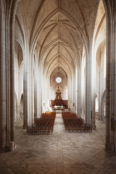 Kraliyet Manastırı, Celles-sur-Belle, Fransa