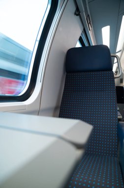 SBB CFF FFS İsviçre Tren Pencere Koltuğu İkinci Sınıf Kamu Taşımacılığı İsviçre Yolcu Demiryolu Ağı