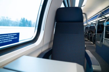 SBB CFF FFS İsviçre Tren Pencere Koltuğu İkinci Sınıf Kamu Taşımacılığı İsviçre Yolcu Demiryolu Ağı