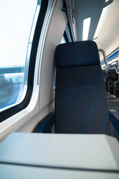 SBB CFF FFS İsviçre Tren Pencere Koltuğu İkinci Sınıf Kamu Taşımacılığı İsviçre Yolcu Demiryolu Ağı