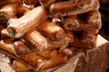 Poppy ile geleneksel Macar Noel ceviz rulo beigli