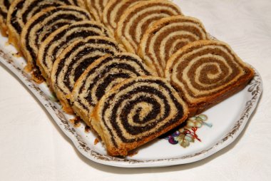 Geleneksel Macar Kek haşhaş bazı parçaları rulo beigli 