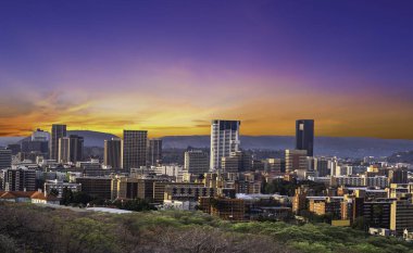 Gauteng Güney Afrika 'da gün batımında Pretoria şehri