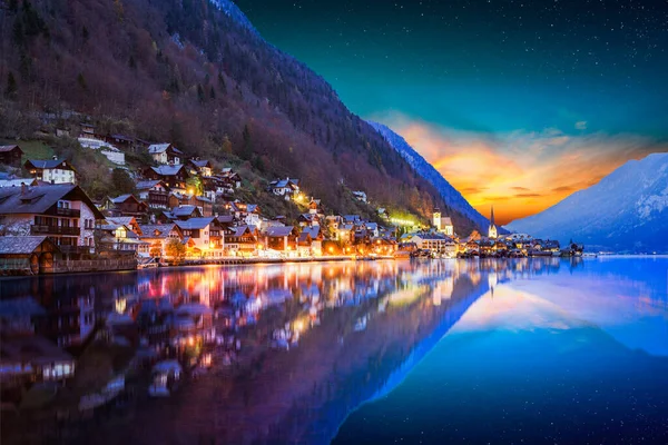 Charming Village Hallstatt Night Stars Sky Austrian Alps — Stock Photo, Image