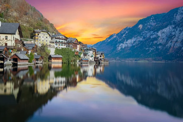 Charming Village Hallstatt Night Stars Sky Austrian Alps — Stock Photo, Image