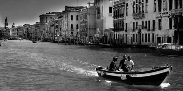 Venecia, Italia tras el cierre de 2020 en verano — Foto de Stock