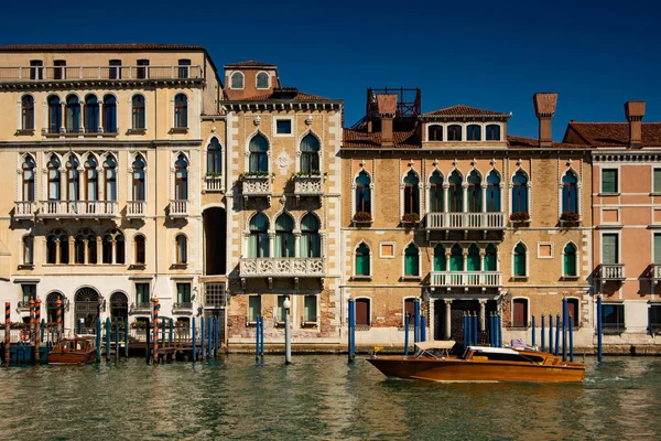 Venecia, Italia tras el cierre de 2020 en verano — Foto de Stock