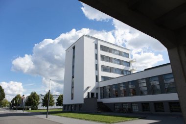 Bauhaus, Endüstriyel Tasarım Birinci Okulu. Dessau, Almanya