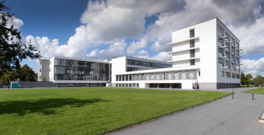 Bauhaus, Endüstriyel Tasarım Birinci Okulu. Dessau, Almanya