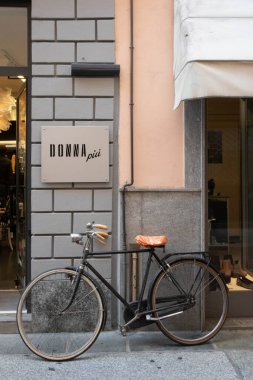 2019 şehir merkezi, İtalya Parma sokak manzarası. Yüksek kalite fotoğraf