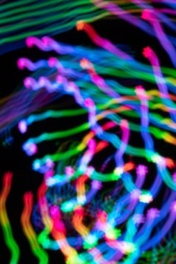 Renkli ışıklarla odaklanmış arkaplan