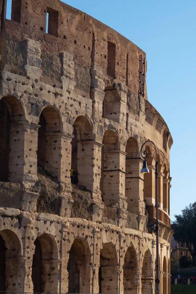 Vista do Coliseu Romano, Coliseu Romano, Roma, Lácio. Itália — Fotografia de Stock