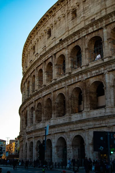 Vista do Coliseu Romano, Coliseu Romano, Roma, Lácio. Itália — Fotografia de Stock