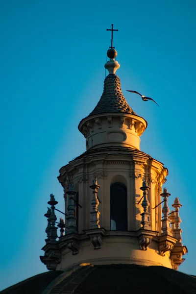 Montesanto 'daki Aziz Mary Kilisesi. Roma, İtalya