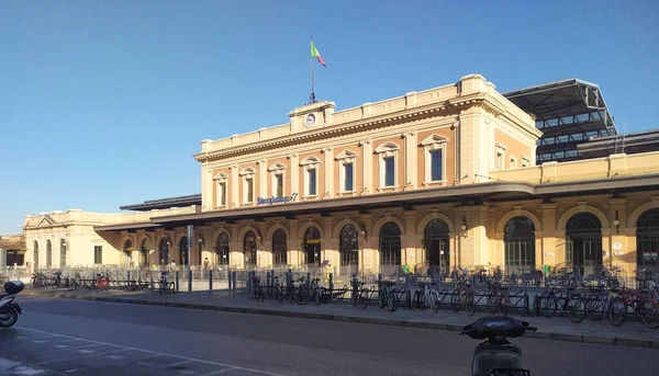 Vista Fachada Principal Estación Tren Parma Italia Foto Alta Calidad —  Fotos de Stock