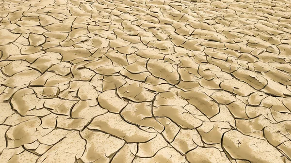 Terreno argilloso crepato e secco per mancanza di pioggia, Rio Po, Italia — Foto Stock
