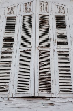 beyaz pencere bina terk