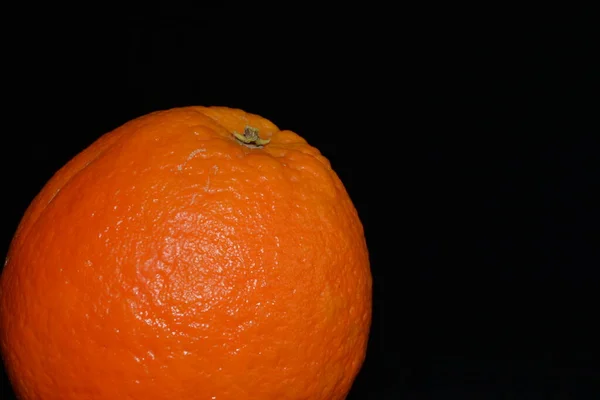 Laranja Fruta Fundo Preto — Fotografia de Stock