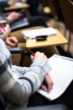 Bir sınıf içinde yapım notları