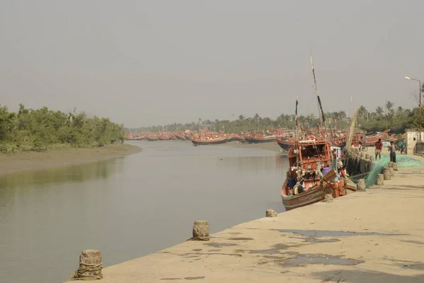 Trawlers Boten Voor Visserij Haven Van Frezarganj West Bengalen India — Stockfoto
