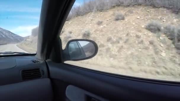 Carro condução estrada de montanha — Vídeo de Stock