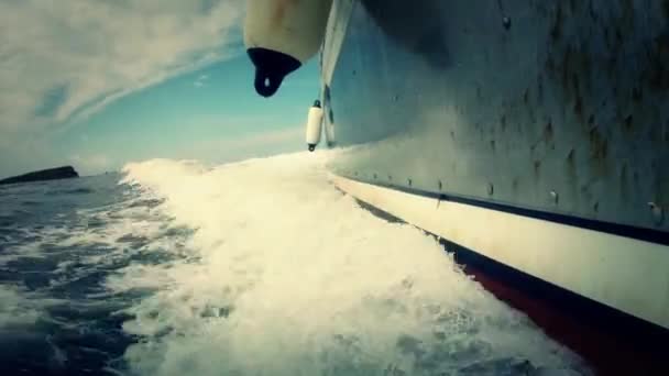 Grand bateau de pêche — Video