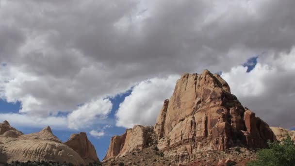 Un hermoso desierto en Capitol Reef — Vídeos de Stock